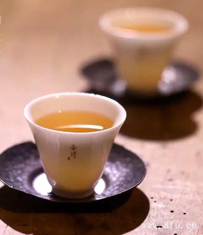 白茶是怎么炼成的？