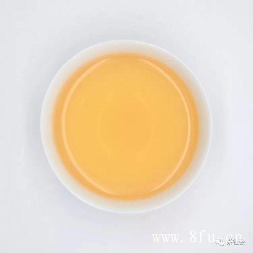 从白牡丹的工艺来说,福鼎白茶的冲泡方法
