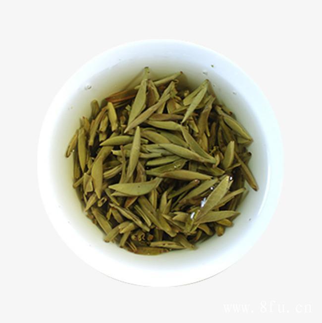 冲泡白茶饼整块与散末茶叶相结合,白牡丹茶的由来传说