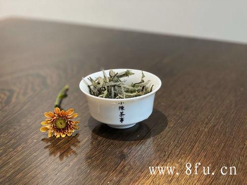 红枣老白茶的功效与作用,白牡丹陈茶价格
